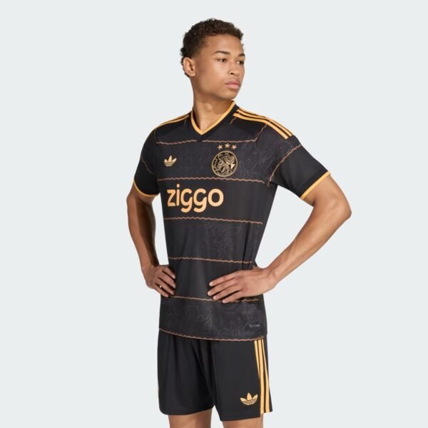 26/27Ajax away jersey kids