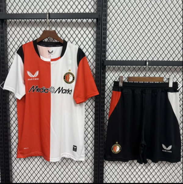 26/27Feyenoord home adult set of jerseys